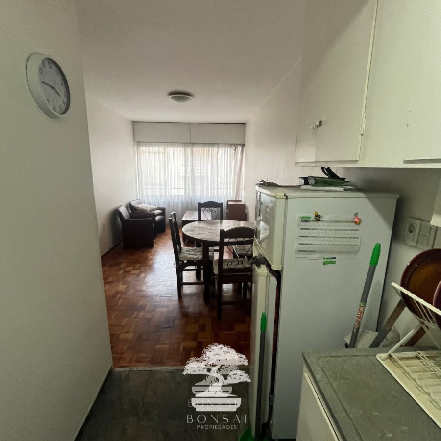 Apartamento ID.175 - Venta Apartamento 2 Dormitorios Centro Montevideo C