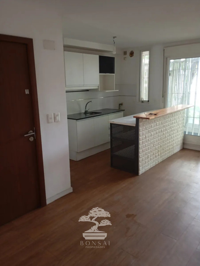 Apartamento ID.858 - Alquiler, Apartamento, 1 dormitorios, Cordon, Montevideo S