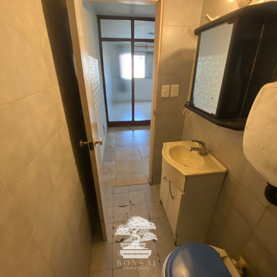 Apartamento ID.189 - Venta Monoambiente Alquilado Con División Centro Montevideo F