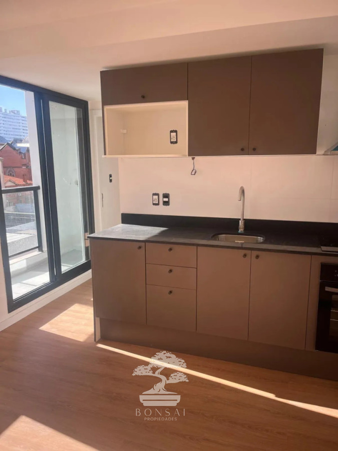 Apartamento ID.915 - Alquiler, Apartamento, 1 dormitorios, Cordon, Montevideo S