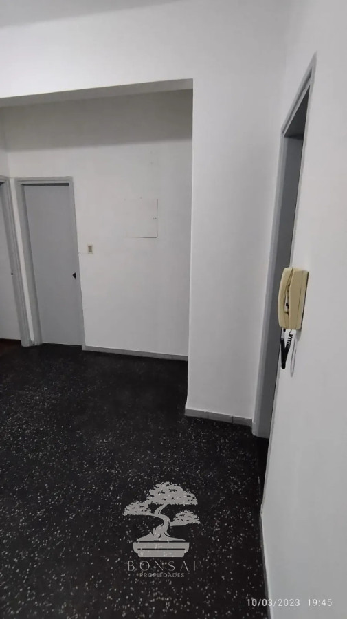 Apartamento ID.960 - Alquiler Apartamento 2 dormitorios La Comercial Montevideo S
