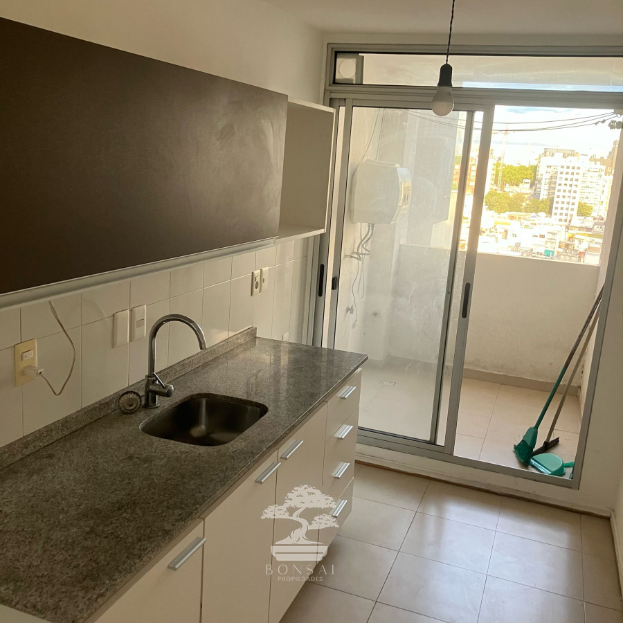 Apartamento ID.368 - Alquiler Apartamento 2 Dormitorios Cordón Montevideo M