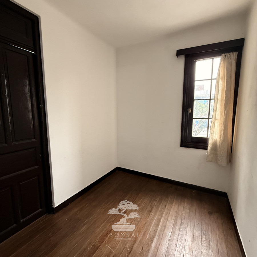 Apartamento ID.1045 - Alquiler Apartamento Tres Dormitorios Opción a Cuatro Cordón Montevideo F