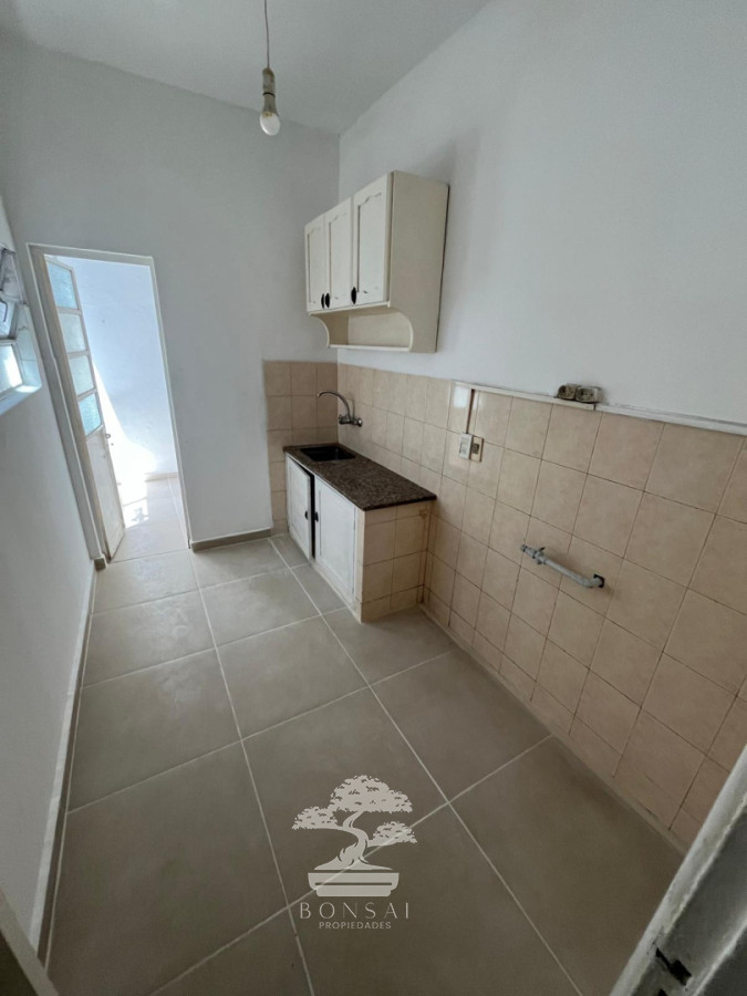 Apartamento ID.890 - Alquiler Apartamento 2 dormitorios Cordón Montevideo N