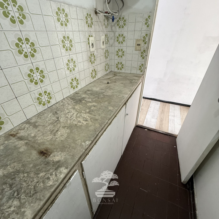Apartamento ID.1032 - Alquiler Apartamento Monoambiente Centro Montevideo E