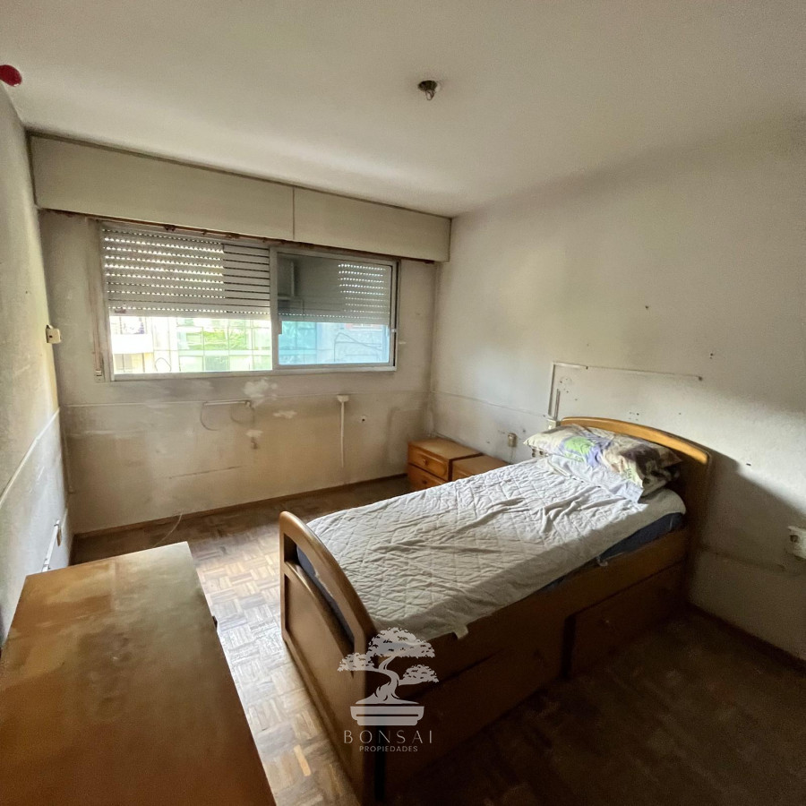 Apartamento ID.530 - Venta Apartamento 2 Dormitorios con Garaje Tres cruces Montevideo V