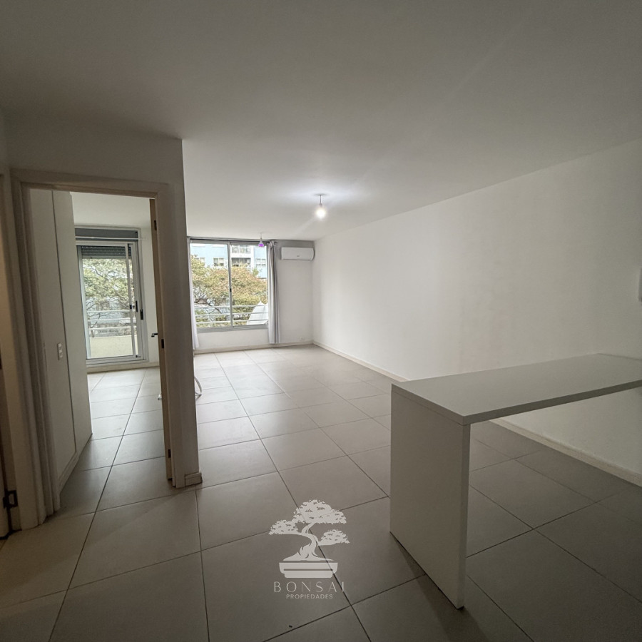 Apartamento ID.1152 - Alquiler Apartamento 1 dormitorio con Garaje Aguada Montevideo E
