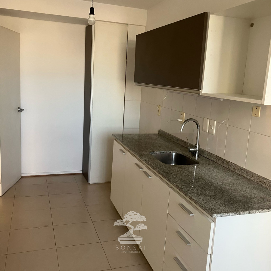 Apartamento ID.368 - Alquiler Apartamento 2 Dormitorios Cordón Montevideo M