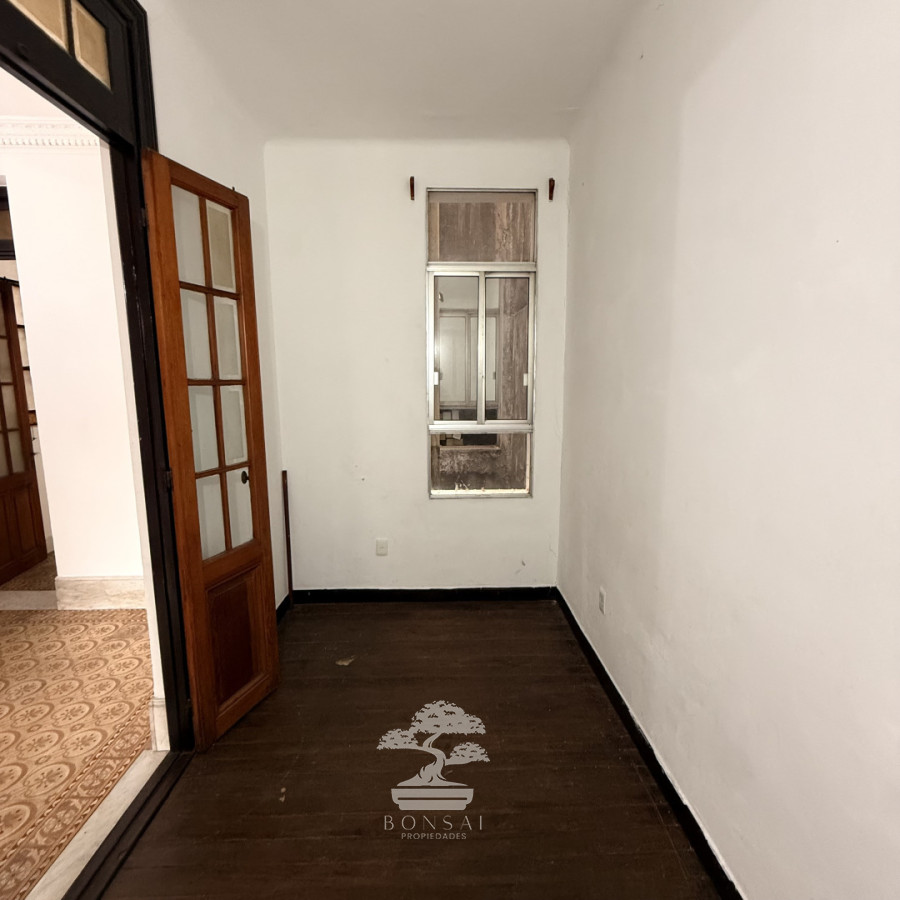 Apartamento ID.1045 - Alquiler Apartamento Tres Dormitorios Opción a Cuatro Cordón Montevideo F