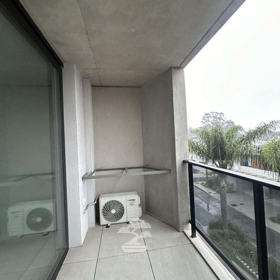 Apartamento ID.1082 - Venta Apartamento 2 Dormitorios Carrasco  Montevideo LR