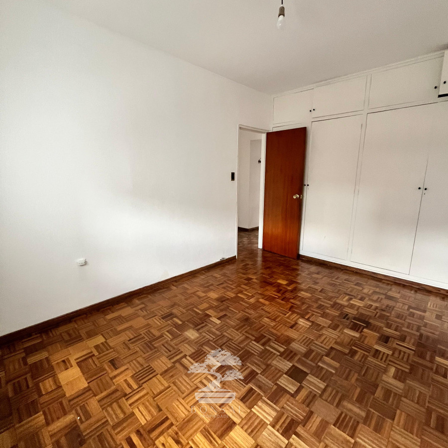 Apartamento ID.325 - Venta Apartamento 3 Dormitorios 2 Baños Con Renta 5% Malvín Montevideo V 
