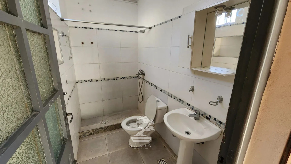 Apartamento ID.920 - Alquiler Apartamento 3 dormitorios La Comercial Montevideo N