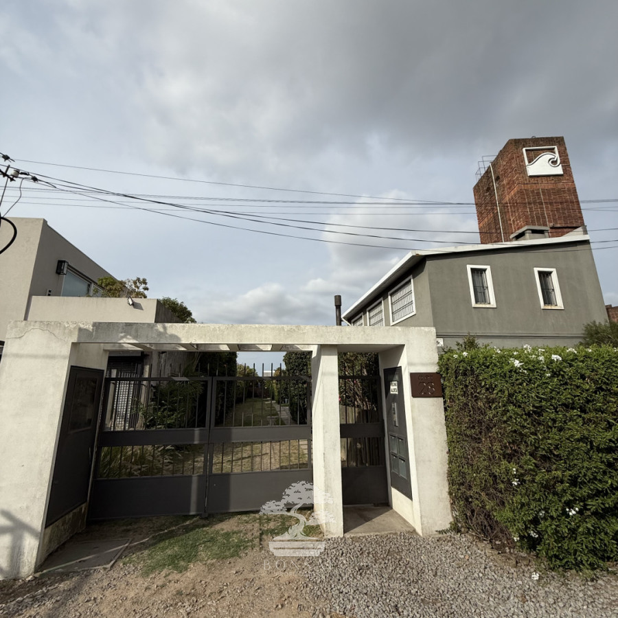 Apartamento ID.910 - Venta Casa 3 Dormitorios Barra de Carrasco Montevideo F 