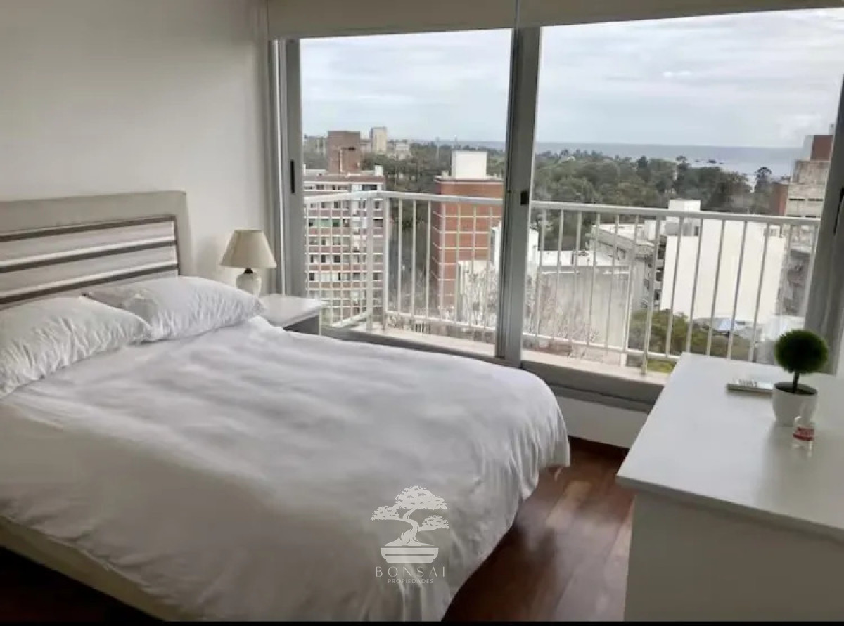Apartamento ID.955 - Venta Pent-House 1 dormitorio Parque Rodo Montevideo. S