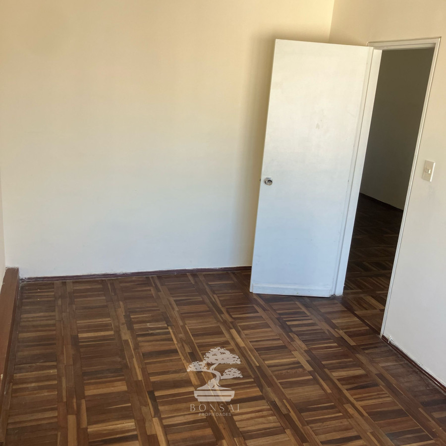 Apartamento ID.408 - Alquiler Apartamento 2 Dormitorios Centro Montevideo M
