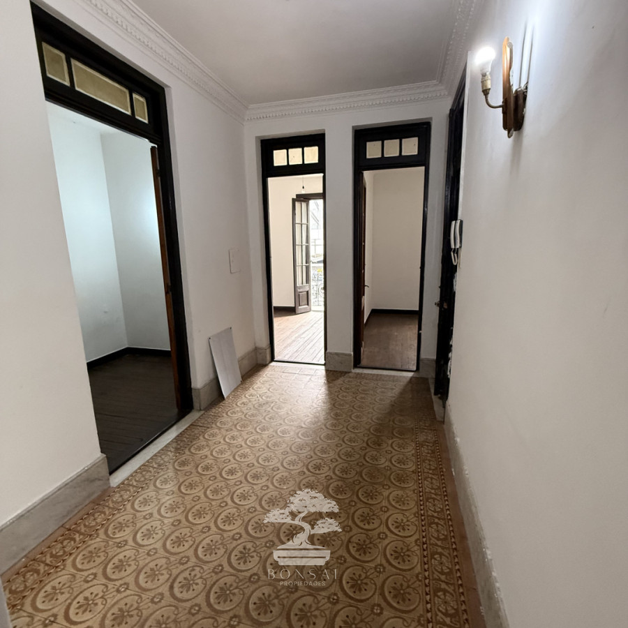 Apartamento ID.1045 - Alquiler Apartamento Tres Dormitorios Opción a Cuatro Cordón Montevideo F