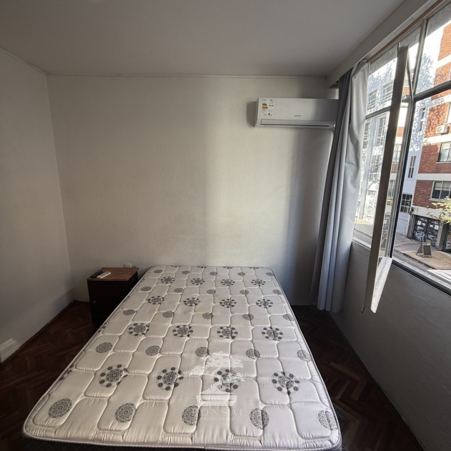 Apartamento ID.1104 - Alquiler Monoambiente Amoblado Centro Montevideo F 
