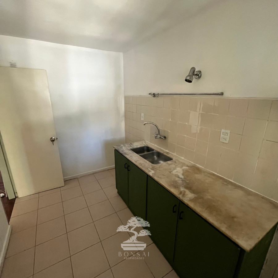 Apartamento ID.871 - Alquiler Apartamento 2 Dormitorios Cordón Montevideo N