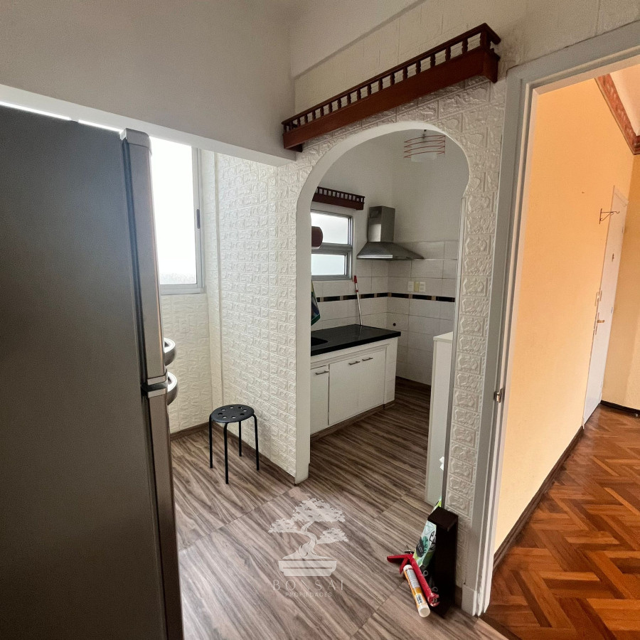 Apartamento ID.647 - Venta Apartamento 2 dormitorios y servicio con Garaje Reducto Montevideo V