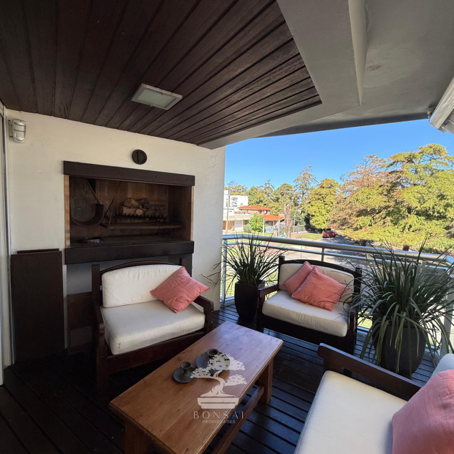 Apartamento ID.1018 - Venta Apartamento 3 Dormitorios  en Punta Gorda Montevideo G