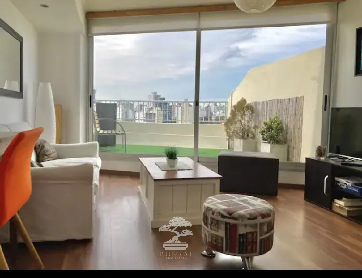 Apartamento ID.955 - Venta Pent-House 1 dormitorio Parque Rodo Montevideo. S
