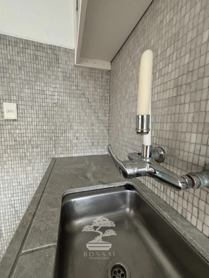 Apartamento ID.998 - Alquiler Apartamento 1 dormitorio Centro Montevideo N