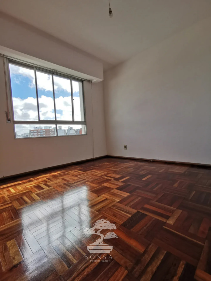 Apartamento ID.1030 - Alquiler Apartamento 3 dormitorios Pocitos Montevideo N