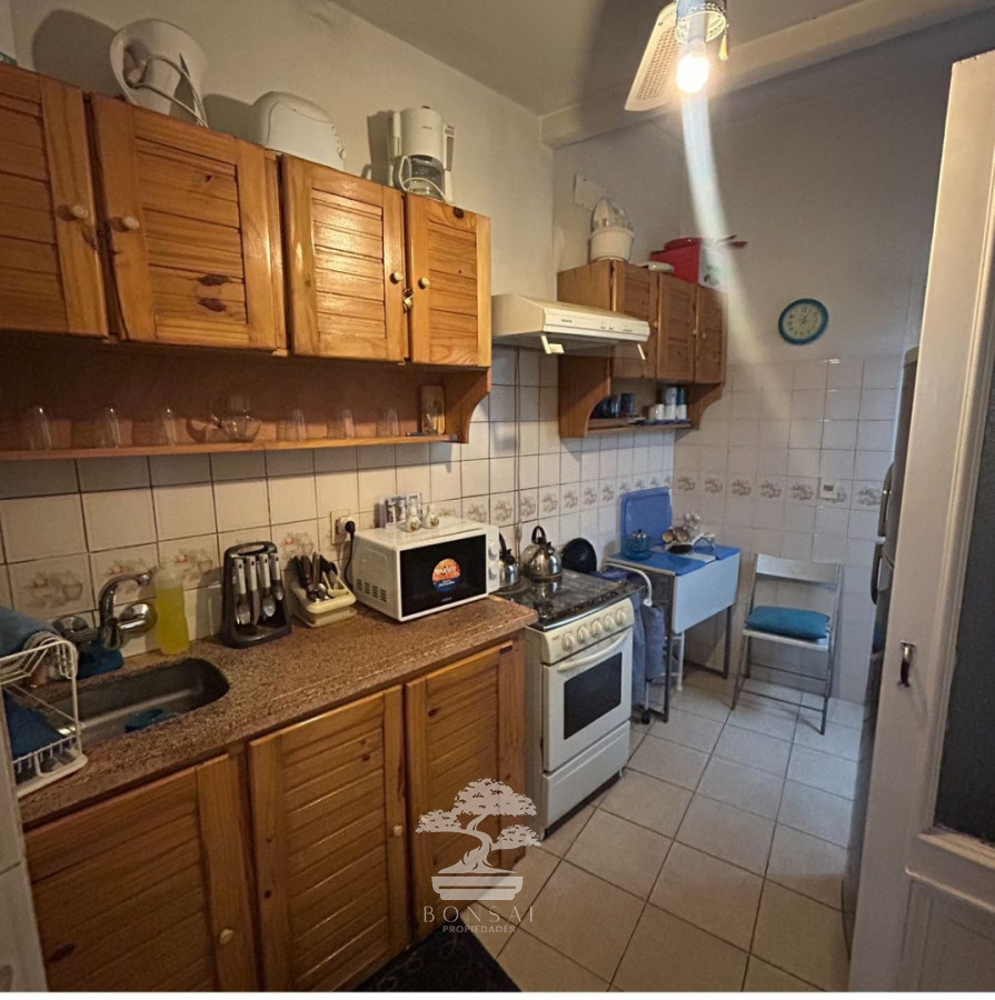 Apartamento ID.900 - Venta Apartamento 4 Dormitorios  Centro Montevideo G