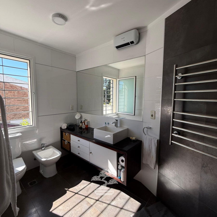 Apartamento ID.1018 - Venta Apartamento 3 Dormitorios  en Punta Gorda Montevideo G