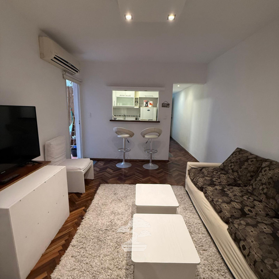Apartamento ID.999 - Alquiler Apartamento 2 dormitorios amoblado Pocitos E