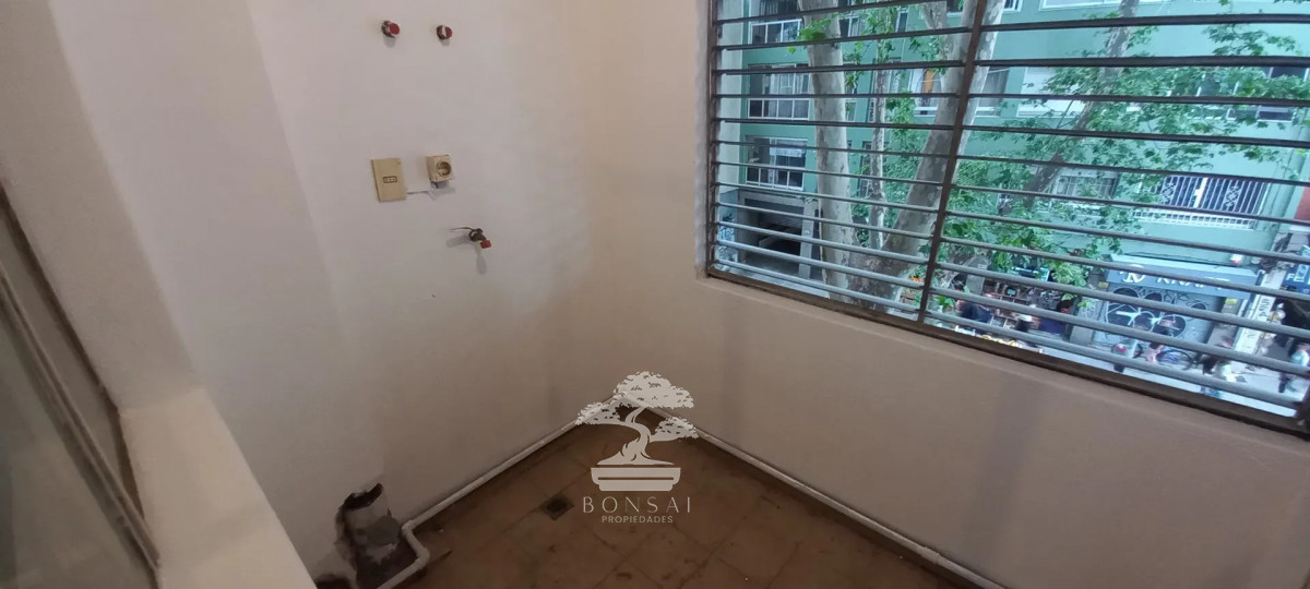 Apartamento ID.1007 - Alquiler Apartamento 3 dormitorios Cordón Montevideo N