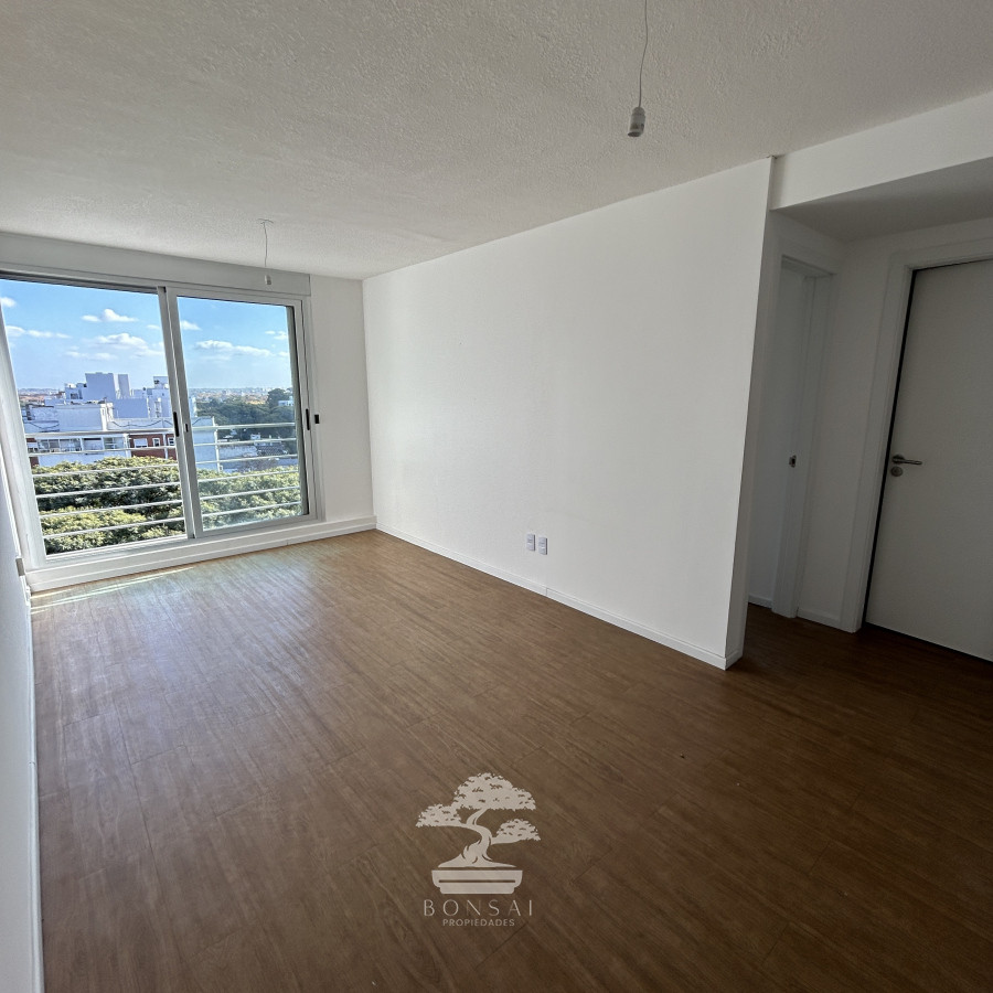 Apartamento ID.556 - Alquiler Apartamento  2 dormitorios Tres Cruces Montevideo lr 