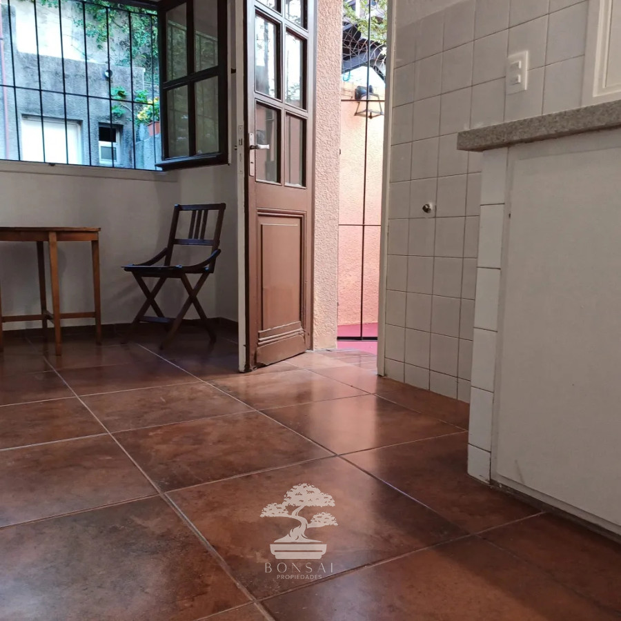 Apartamento ID.586 - Venta, Apartamento, 2 dormitorios, Barrio Sur, Montevideo S