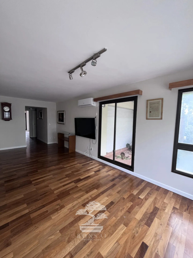 Apartamento ID.986 - Alquiler Apartamento 2 dormitorios Punta Carretas Montevideo N