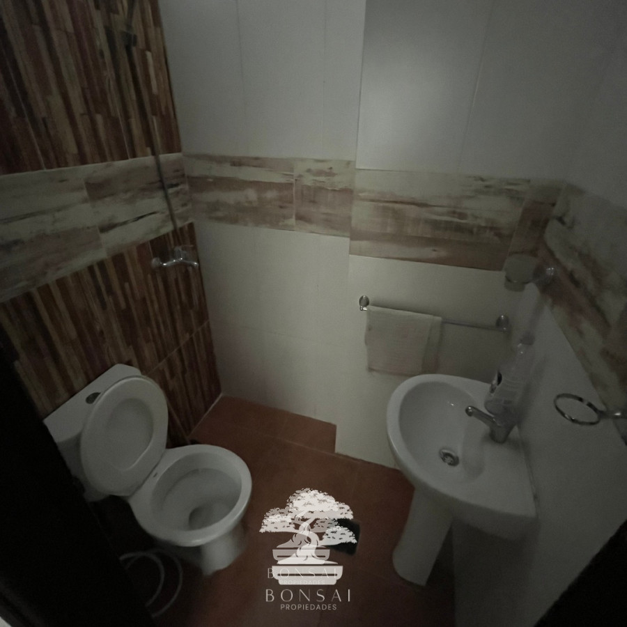 Apartamento ID.58 - Alquiler Local Comercial Ciudad Vieja Montevideo M 