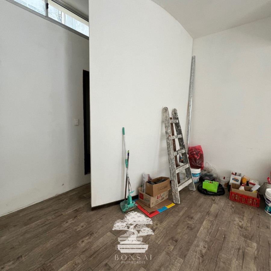 Apartamento ID.58 - Alquiler Local Comercial Ciudad Vieja Montevideo M 
