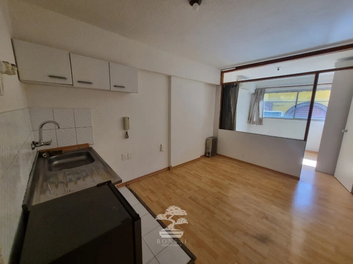 Apartamento ID.819 - Alquiler Monoambiente cordon Montevideo S