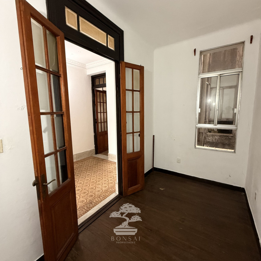 Apartamento ID.1045 - Alquiler Apartamento Tres Dormitorios Opción a Cuatro Cordón Montevideo F