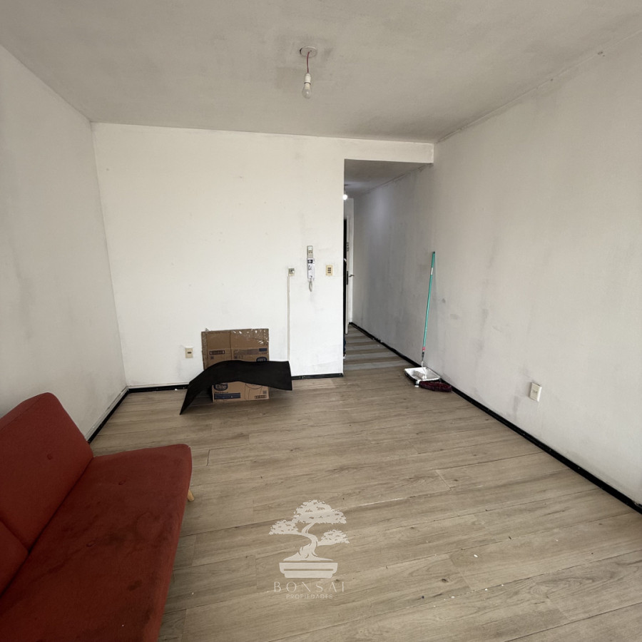 Apartamento ID.1032 - Alquiler Apartamento Monoambiente Centro Montevideo E