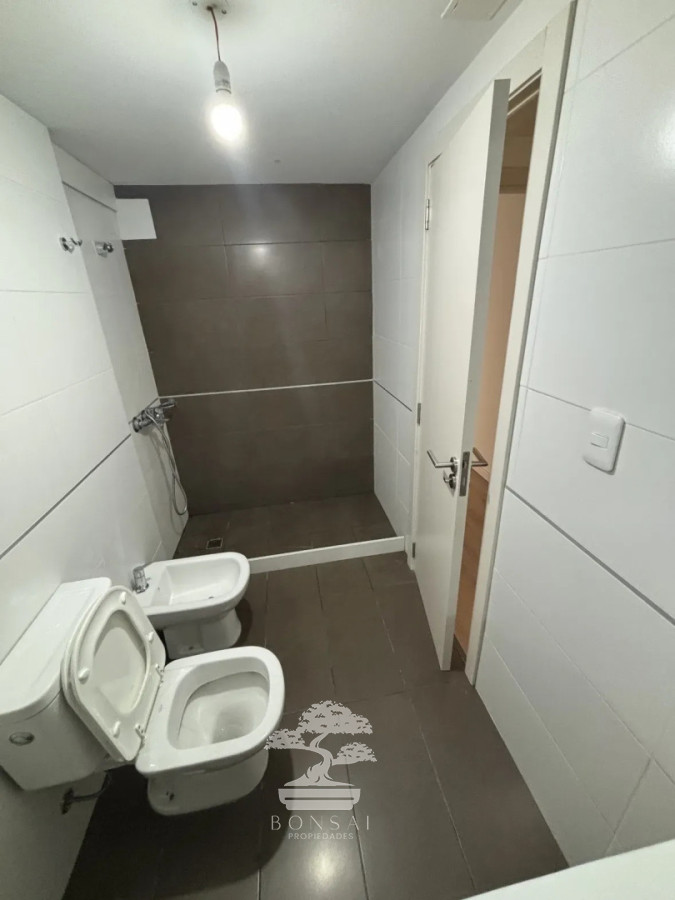 Apartamento ID.1057 - Alquiler Apartamento 2 dormitorios Cordon Montevideo S