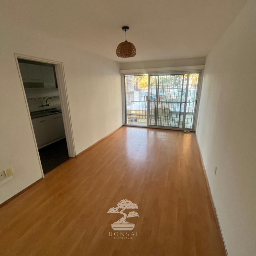 Apartamento ID.1042 - Alquiler Apartamento 2 dormitorios Tres Cruces Montevideo N