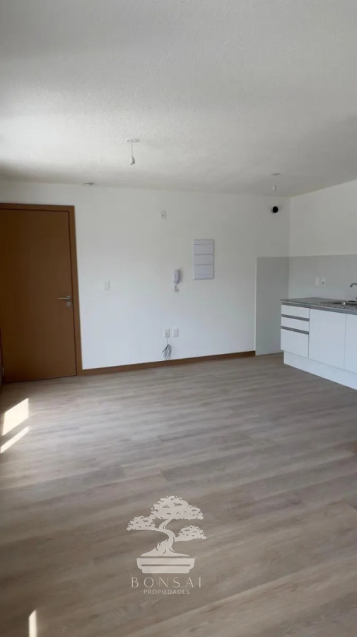 Apartamento ID.855 - Alquiler, Apartamento, 1 dormitorios, Cordon, Montevideo. S