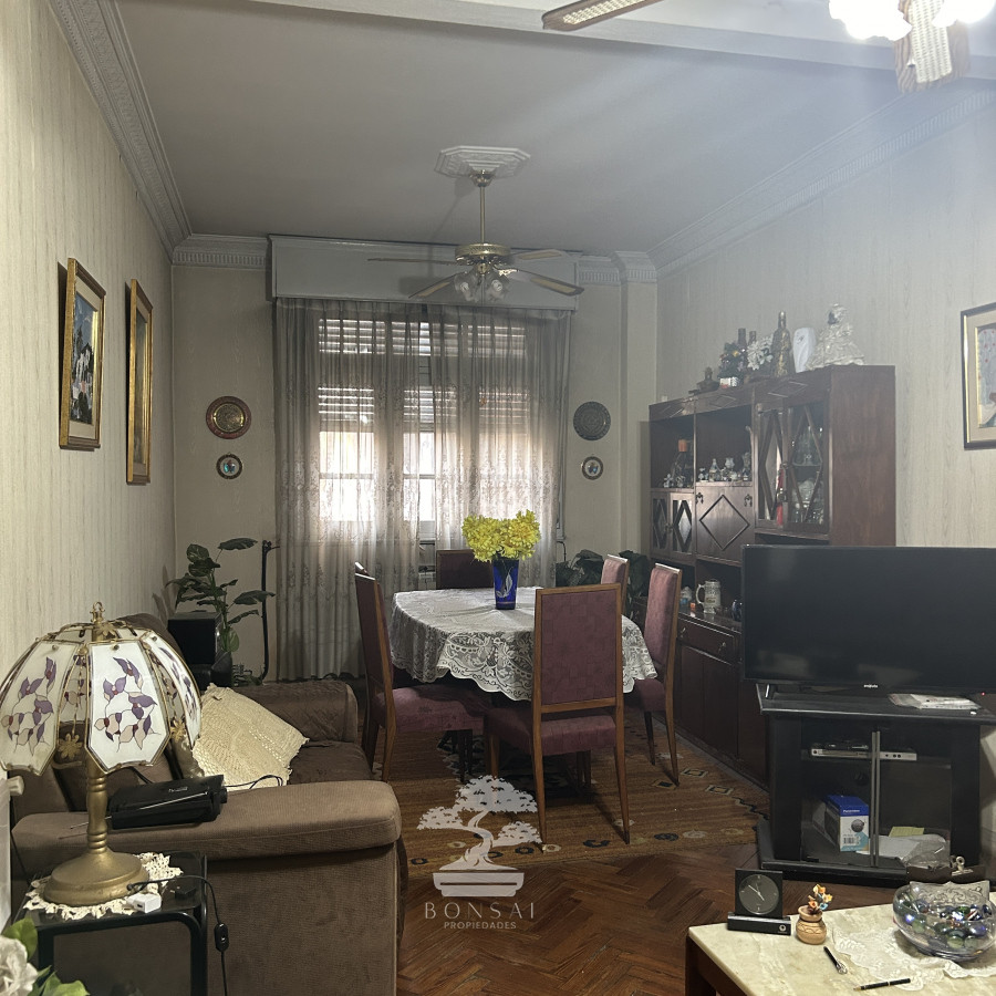 Apartamento ID.590 - Venta Apartamento 3 Dormitorios Cordón Montevideo LR