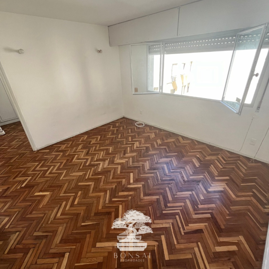 Apartamento ID.68 - Alquiler Apartamento 1 Dormitorio Centro Montevideo M 