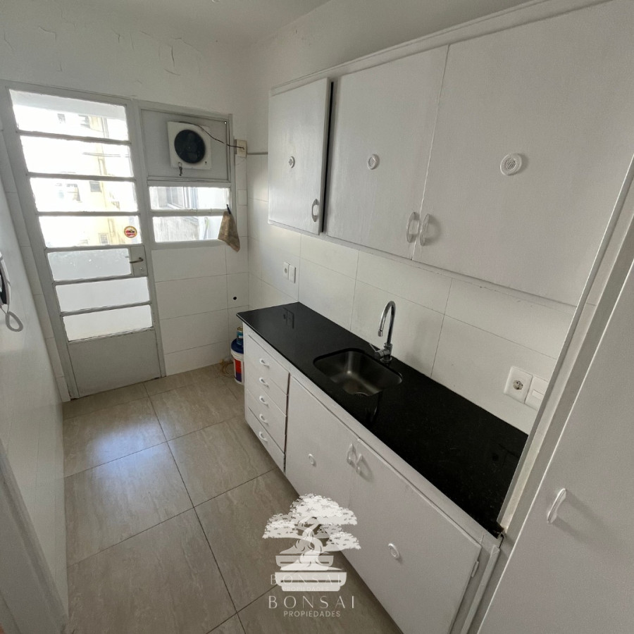 Apartamento ID.68 - Alquiler Apartamento 1 Dormitorio Centro Montevideo M 