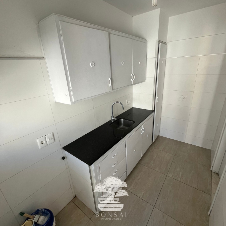 Apartamento ID.68 - Alquiler Apartamento 1 Dormitorio Centro Montevideo M 