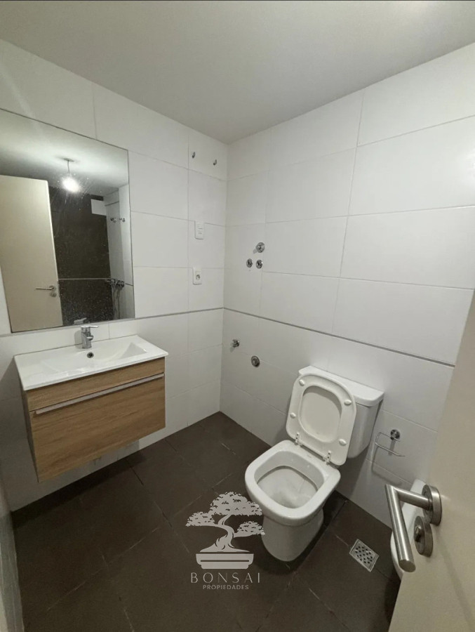 Apartamento ID.1057 - Alquiler Apartamento 2 dormitorios Cordon Montevideo S