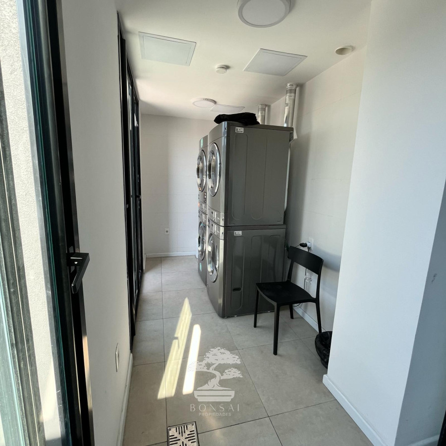 Apartamento ID.478 - Venta Apartamento 2 Dormitorios Barrio Sur Montevideo V