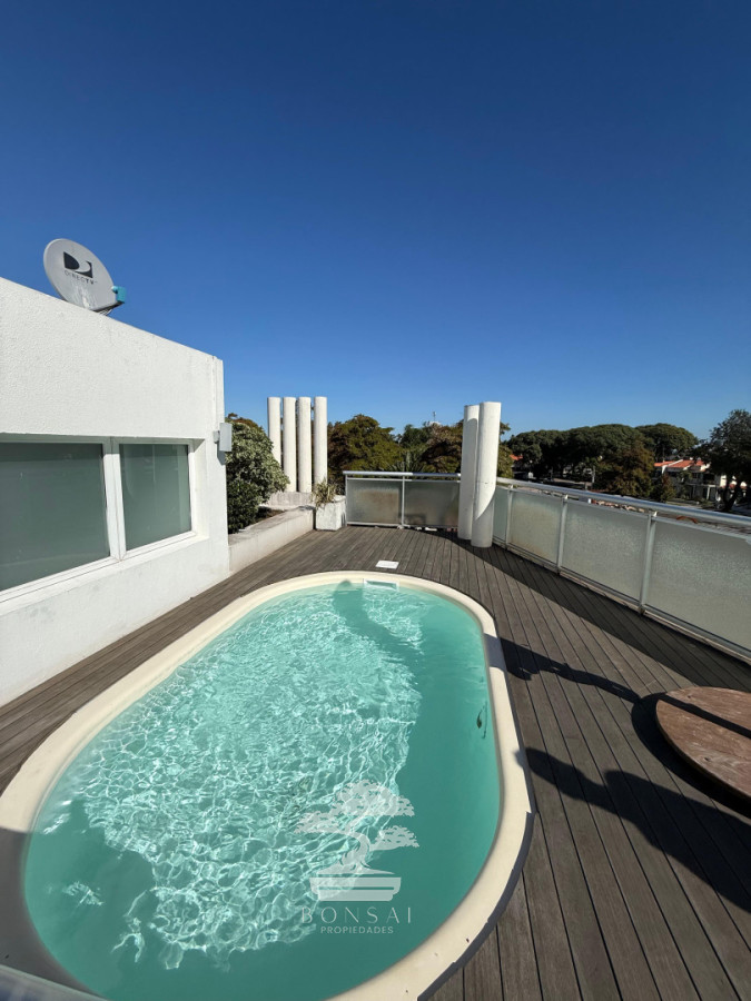 Apartamento ID.1018 - Venta Apartamento 3 Dormitorios  en Punta Gorda Montevideo G
