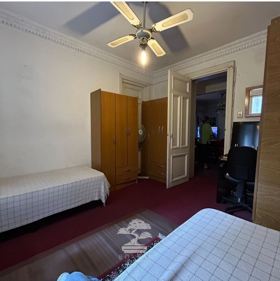 Apartamento ID.900 - Venta Apartamento 4 Dormitorios  Centro Montevideo G